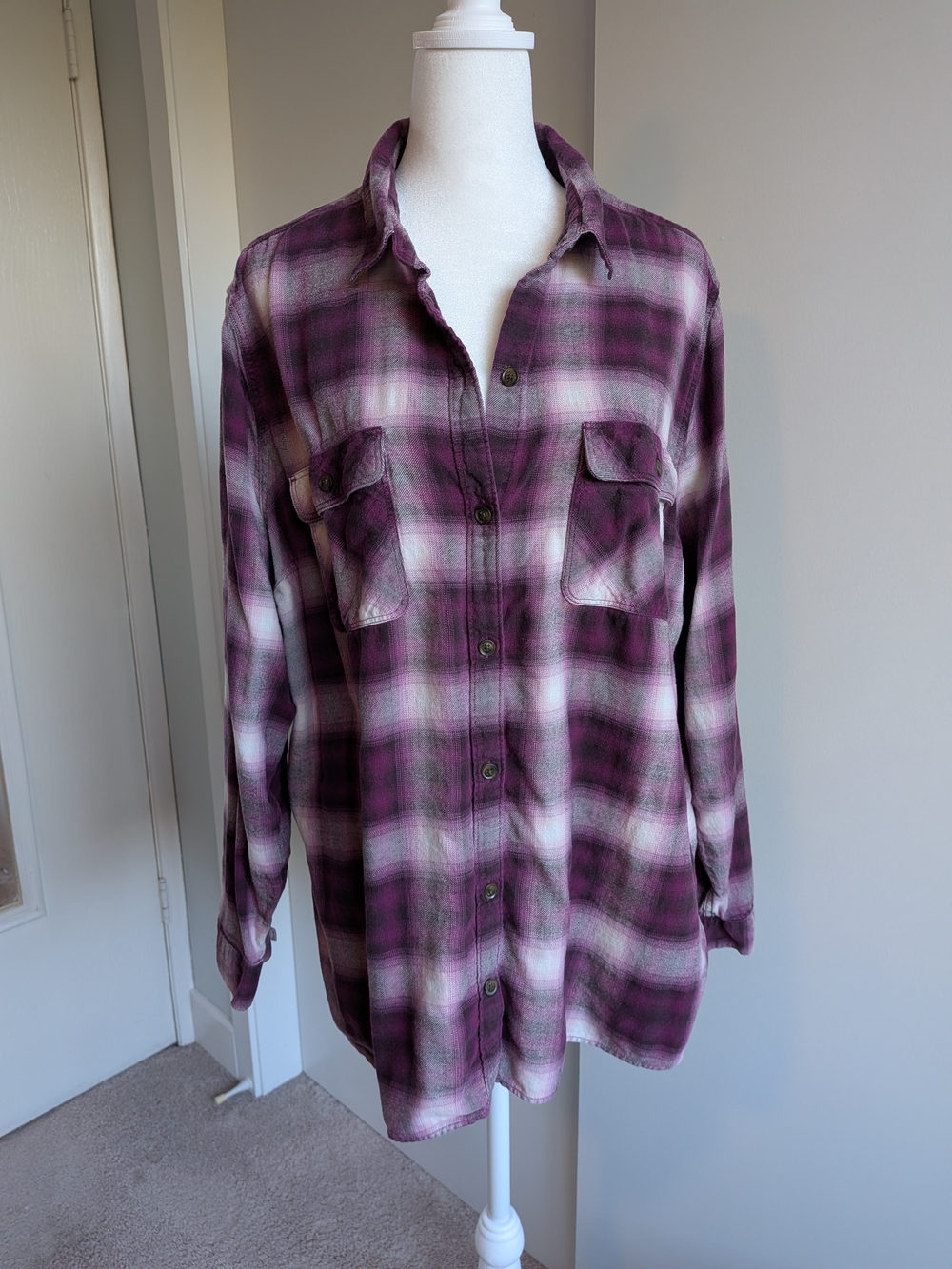 T2XL Eddie Bauer Purple Plaid Button-Down Shirt/Overshirt